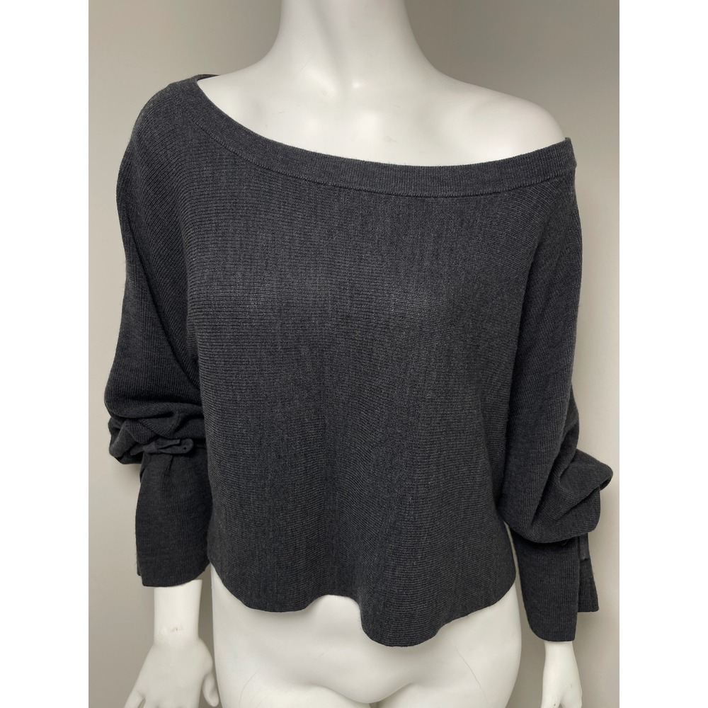 Wilfred Aritzia Tie Cuff 100% Merino Wool Cropped Boxy Sweater M Charcoal